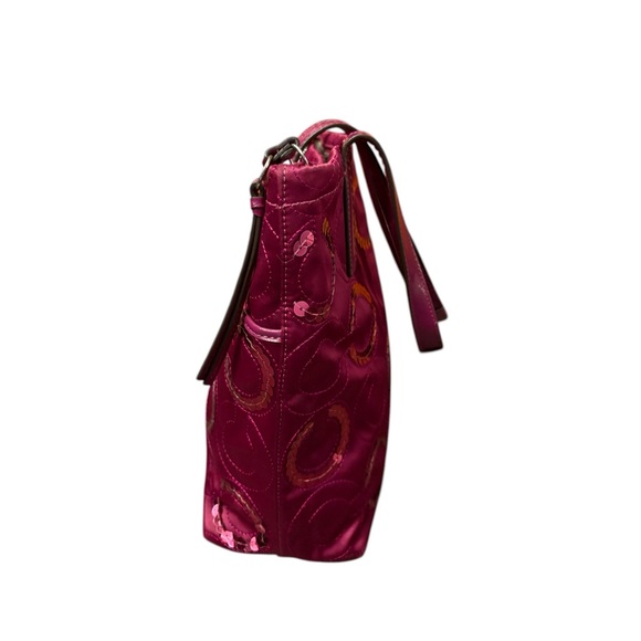 Coach - Picture 3 of 5